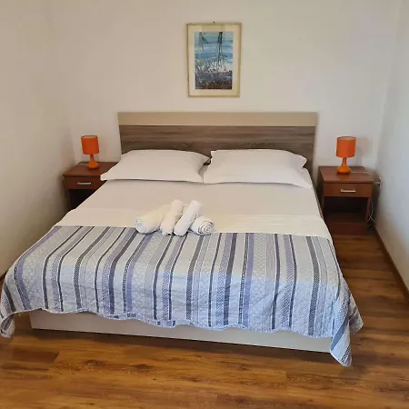 Apartment Harmony Of Five Makarska