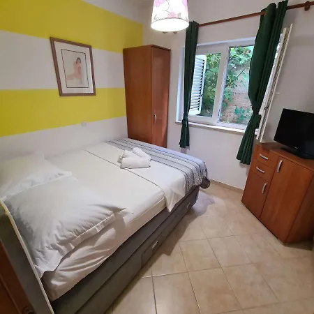 Apartment Harmony Of Five Makarska
