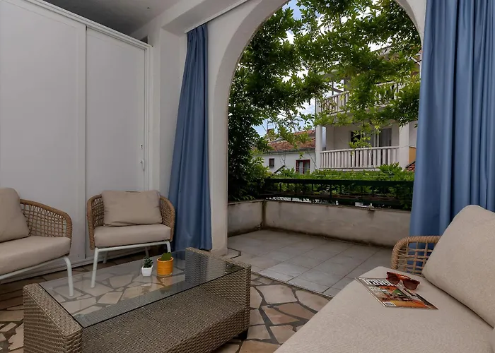 Harmony Of Five * Makarska