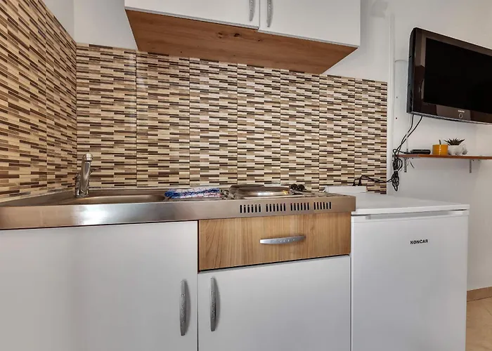 Harmony Of Five Makarska