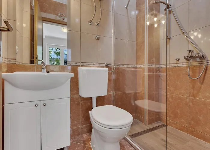 Harmony Of Five * Makarská