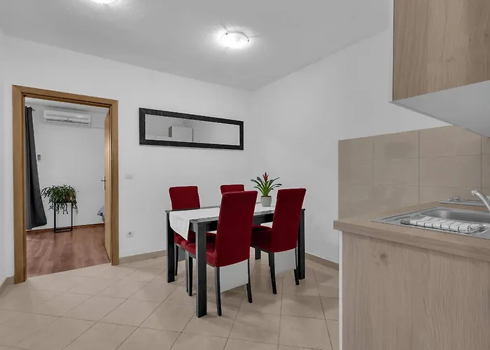 Harmony Of Five Makarska